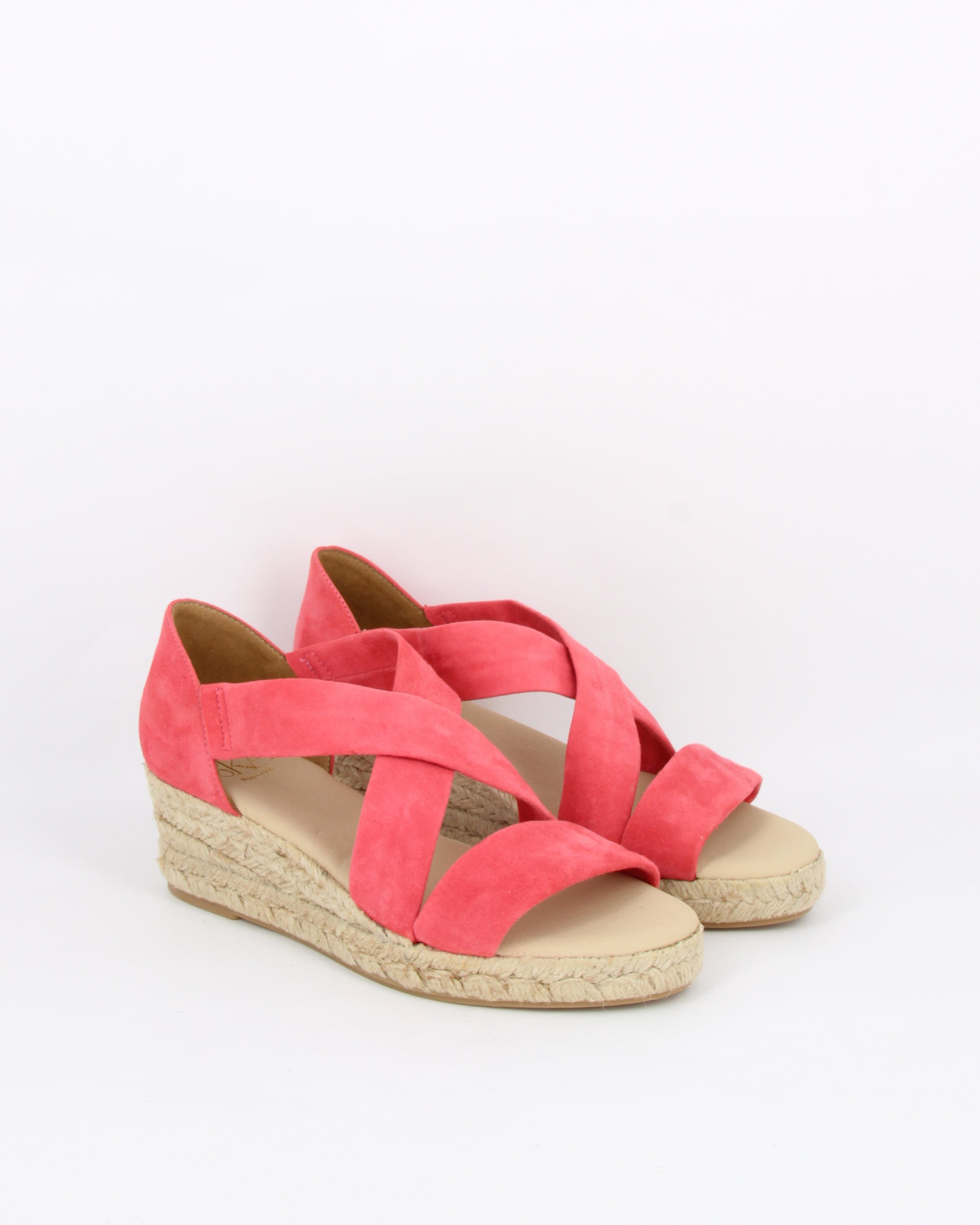 ISABELLA A ROSA BARBIE