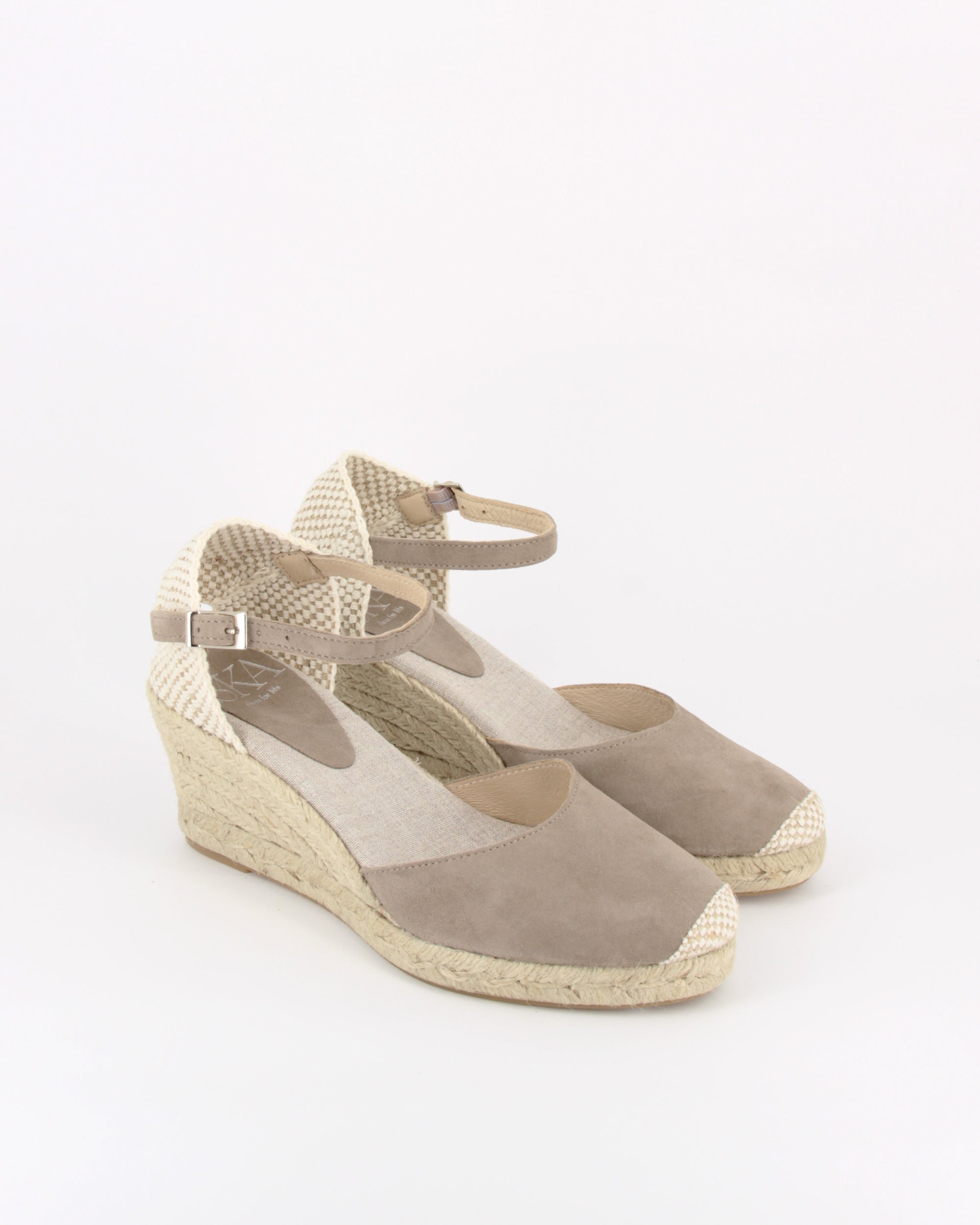 BERRY BEIGE